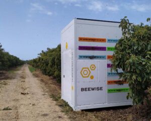 Beewise automated beehive